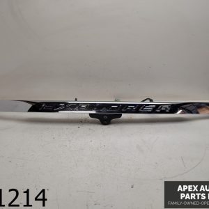 OEM 2017 Ford Explorer 3.5L REAR TRUNK LIFTGATE CHROME TRIM W/ CAMERA