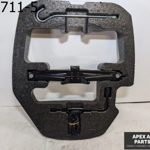 OEM 2018 Chevrolet Sonic 1.4L Emergency Jack Tools Wrench Kit Set Foam