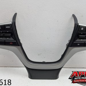 OEM 2018 Hyundai Elantra 2.0L Steering Wheel Cruise Media Audio Controls Bezel