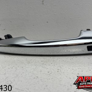 OEM 2018 Hyundai Sonata 2.4L FRONT LEFT DOOR EXTERIOR HANDLE CHROME