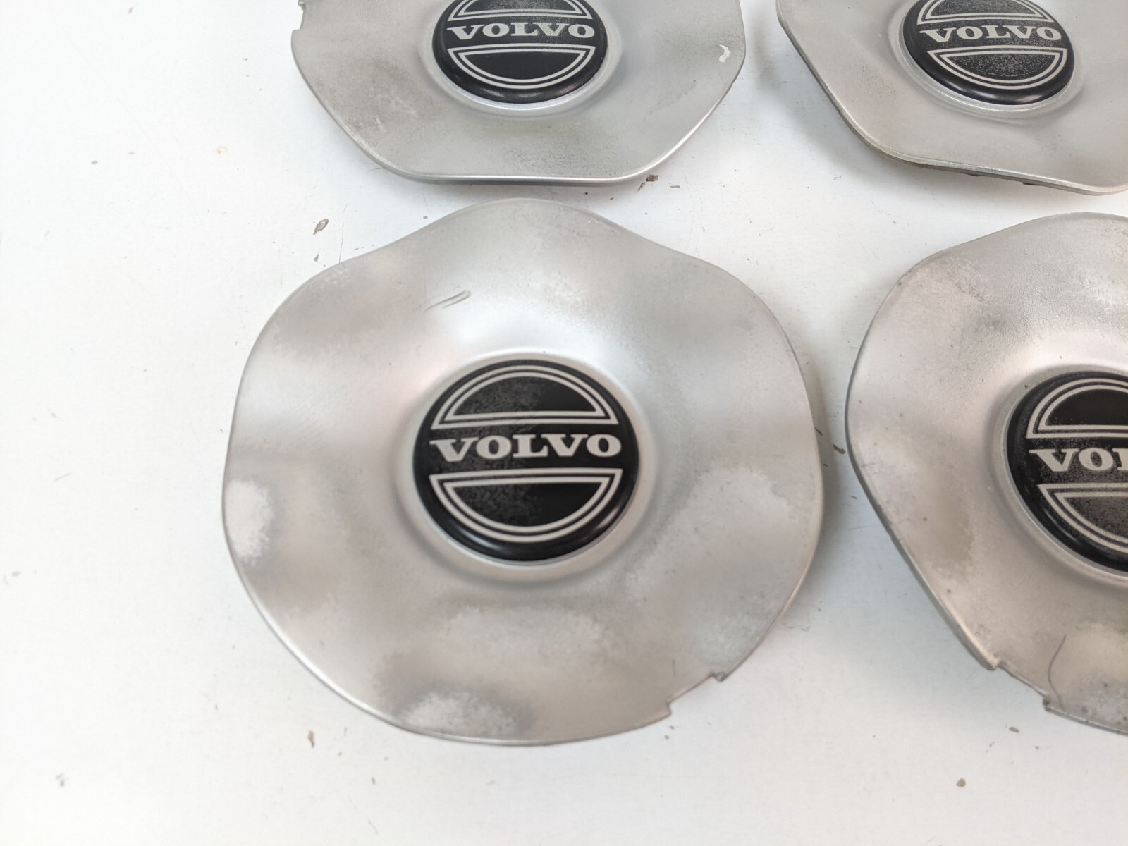 OEM 93-00 Volvo 850 S70 V70 Wheel Painted Center Hub Caps (SET OF 4) 9140405 - Image 3