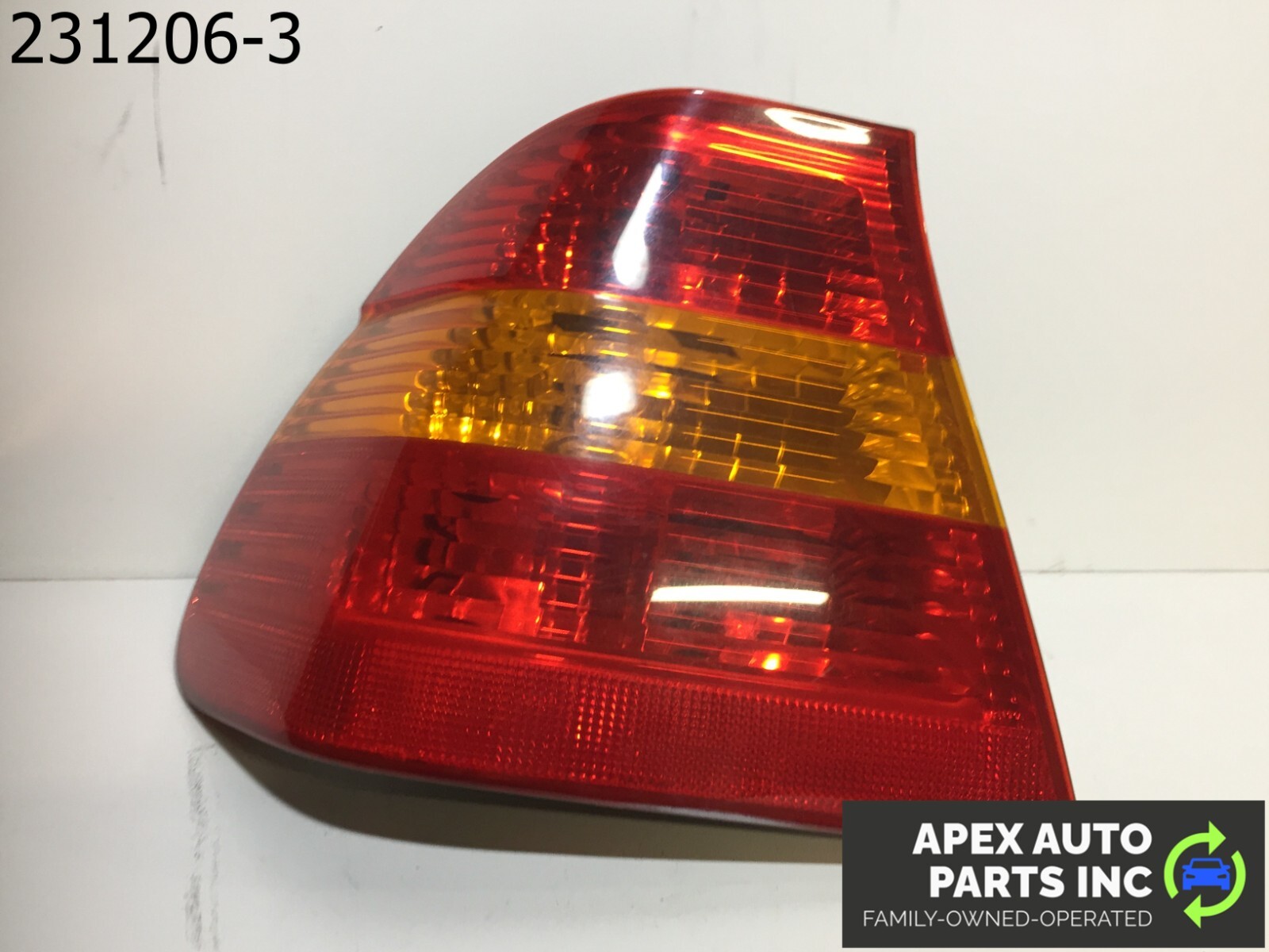 OEM BMW 325i 2004 Rear Left Tail Light Taillight Outer
