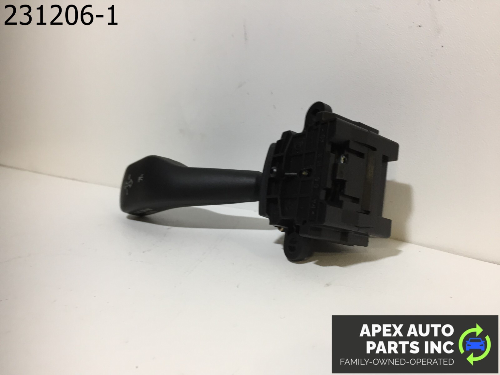 OEM BMW 325i 2004 Turn Signal Switch - Image 4