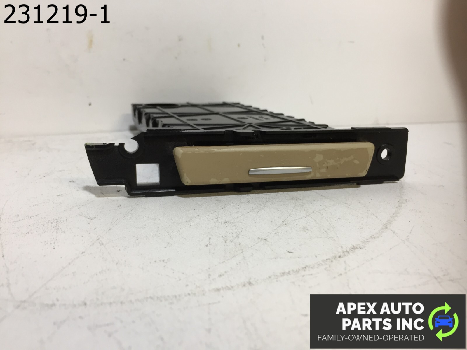 OEM BMW 328i 2009 Dashboard Right Passenger Cup Holder 51457127406 - Image 4