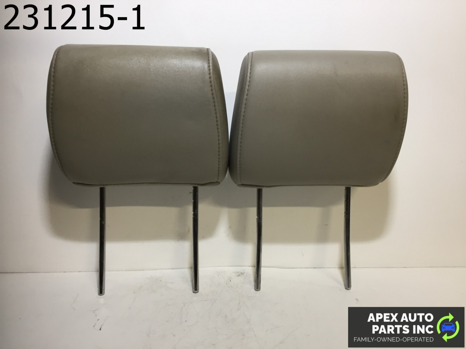 OEM Jeep Commander 2006 Headrest Head Rest Front Seat Brown Leather PAIR