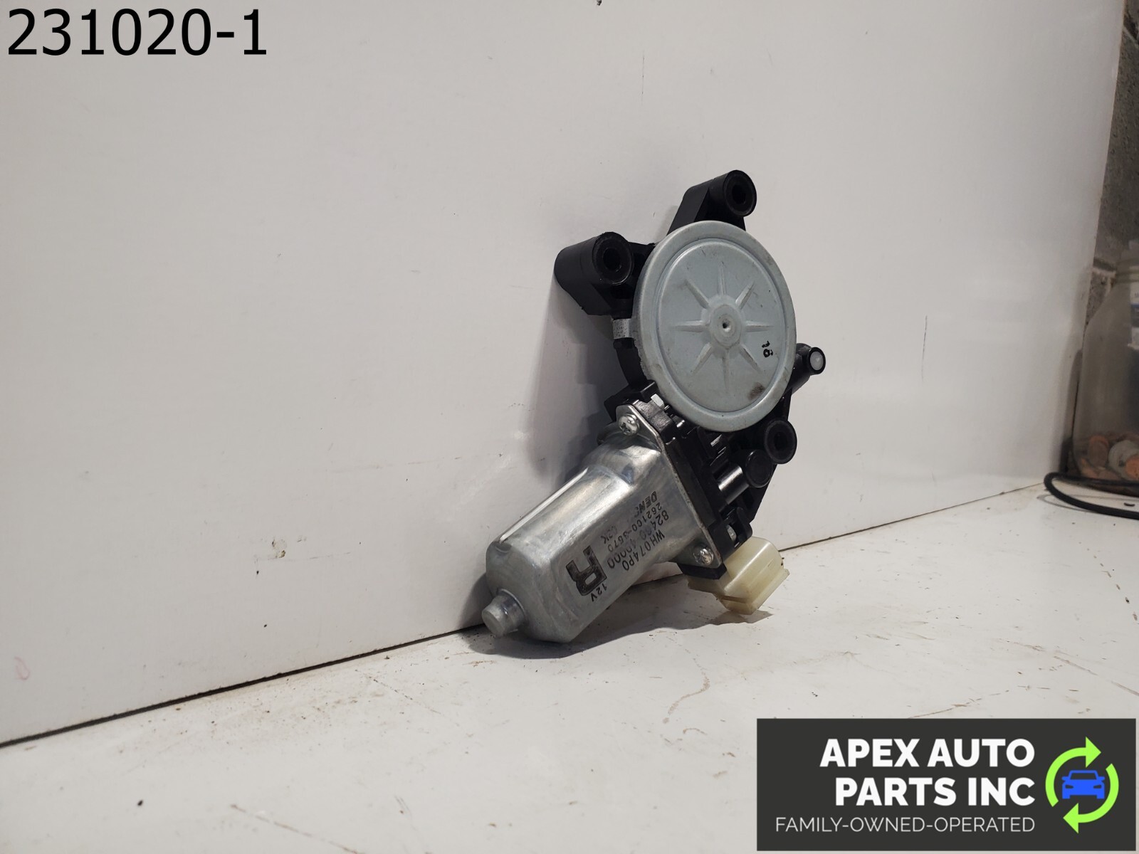 OEM Kia Sedona 08 right window Glass Motor - Image 7