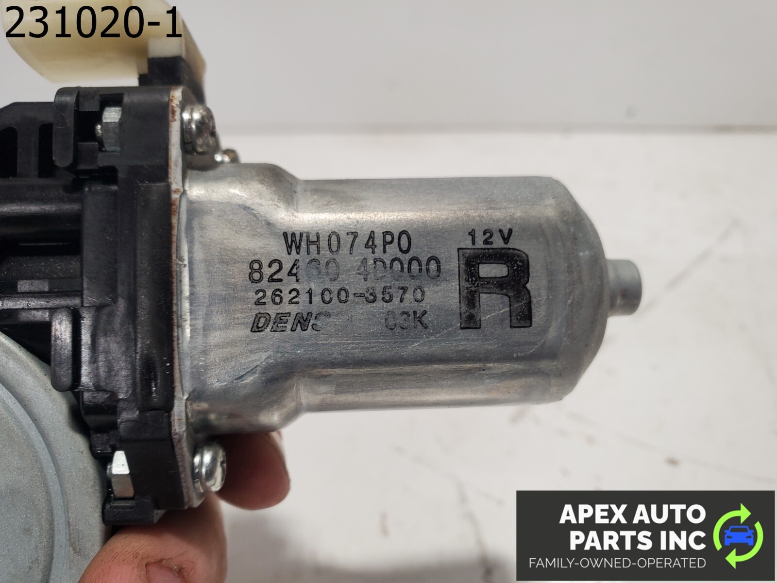 OEM Kia Sedona 08 right window Glass Motor - Image 9