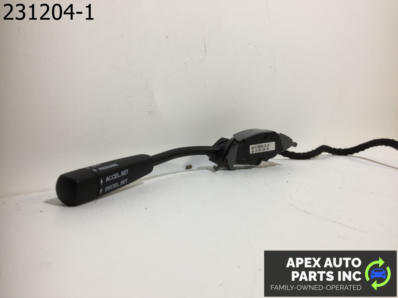 OEM Mercedes ES320 1998 W211 BENZ Cruise Control Switch 1715402645