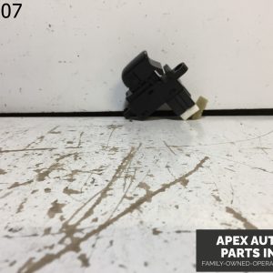 OEM Nissan Juke 2016 Rear Power Window Switch Control Button 25411-1KL5A
