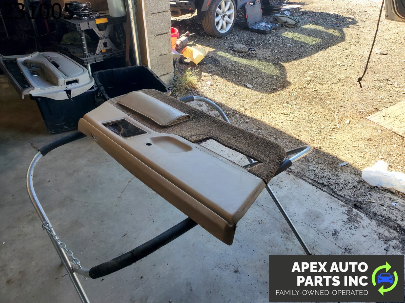 OEM Pontiac Fiero 1985 FRONT INTERIOR DRIVER DOOR TRIM PANEL - Image 5