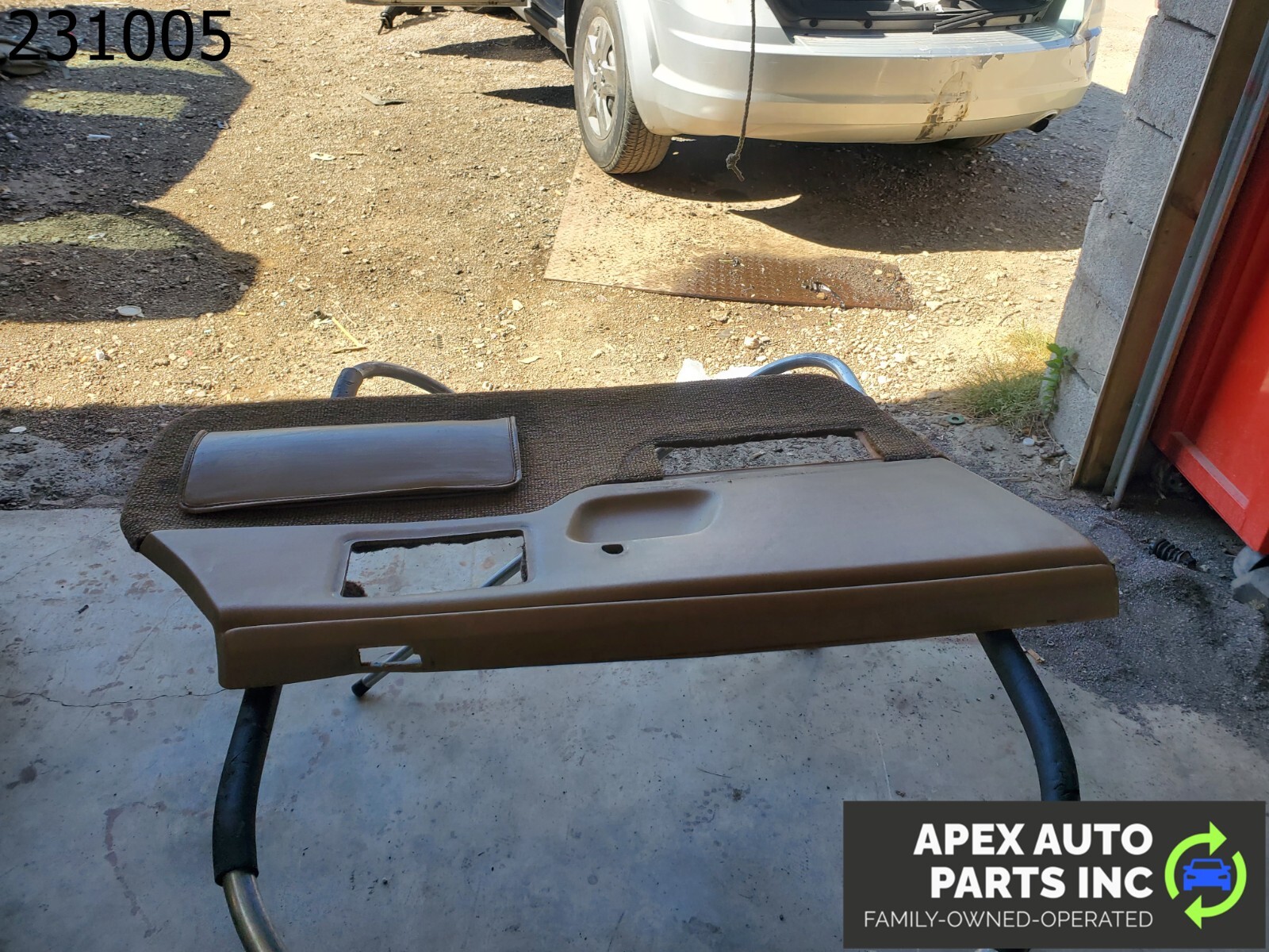 OEM Pontiac Fiero 1985 FRONT INTERIOR DRIVER DOOR TRIM PANEL - Image 6