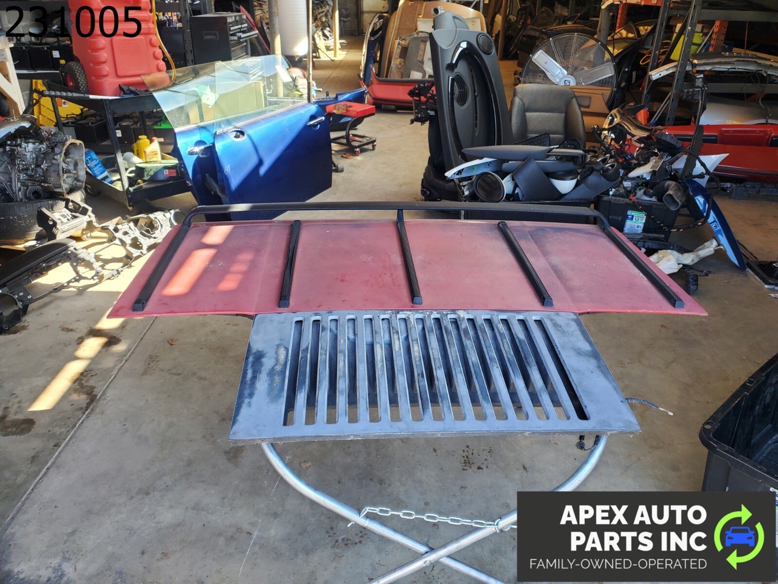 OEM Pontiac Fiero 1985 Trunk - Image 3