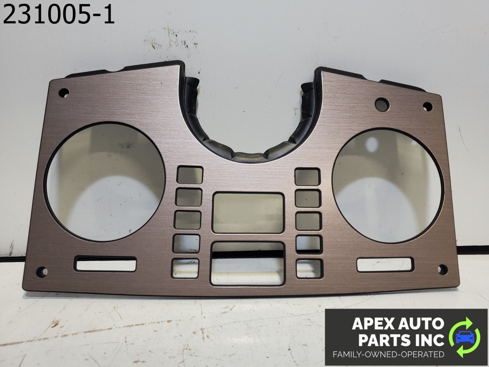 OEM Pontiac Fiero 1985 dash cluster bezel trim (1BB) - Image 3