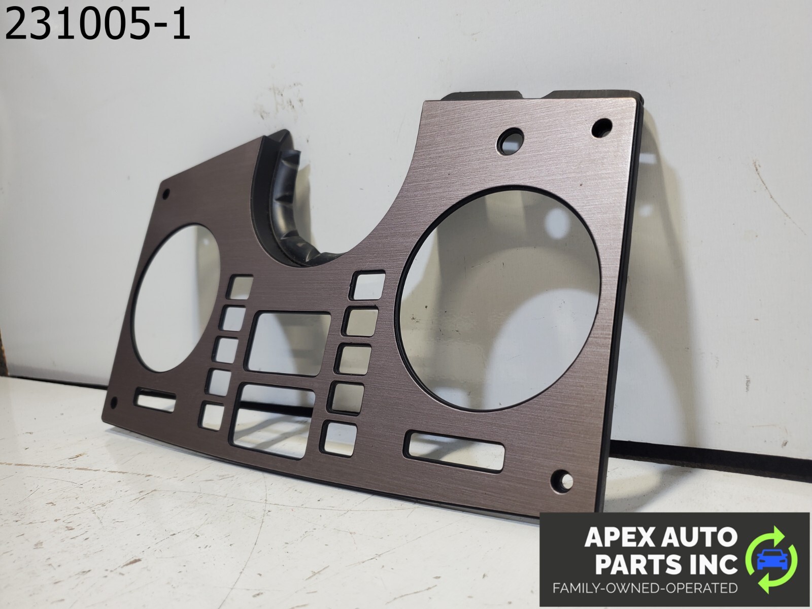 OEM Pontiac Fiero 1985 dash cluster bezel trim (1BB) - Image 4