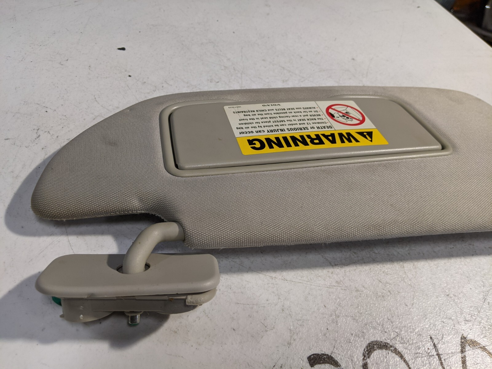 OEM VOLVO XC90 Right RH Passenger Side Sun Visor Sunvisor 30673230 - Image 6