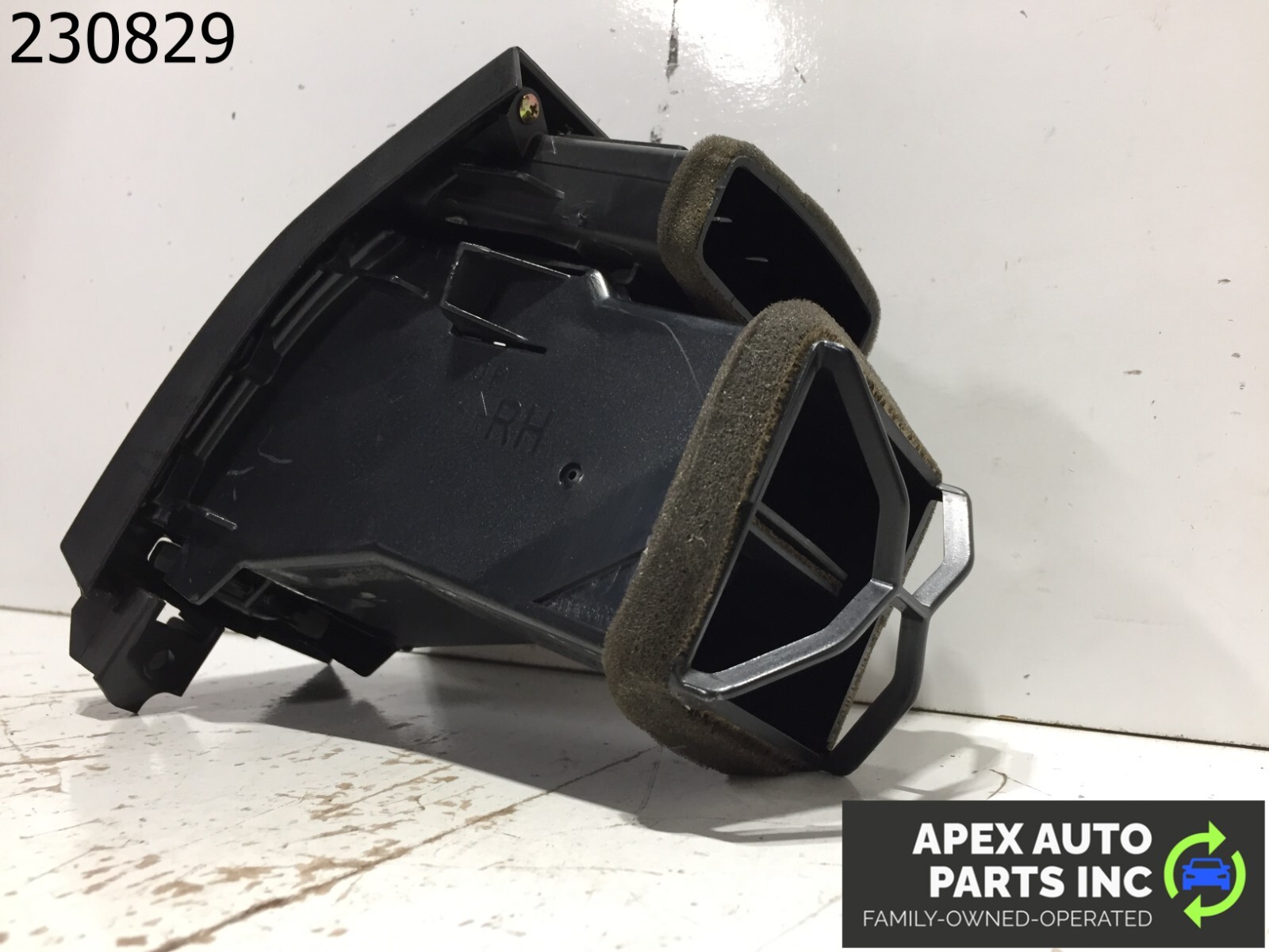 02-05 Infiniti Q45 Passenger Side Dash Vent A/C Heating Air Outlet Right OEM - Image 7
