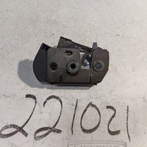 03-14 VOLVO XC90 REAR LEFT SIDE LOWER TAILGATE TRUNK LIFTGATE LOCK LATCH OEM