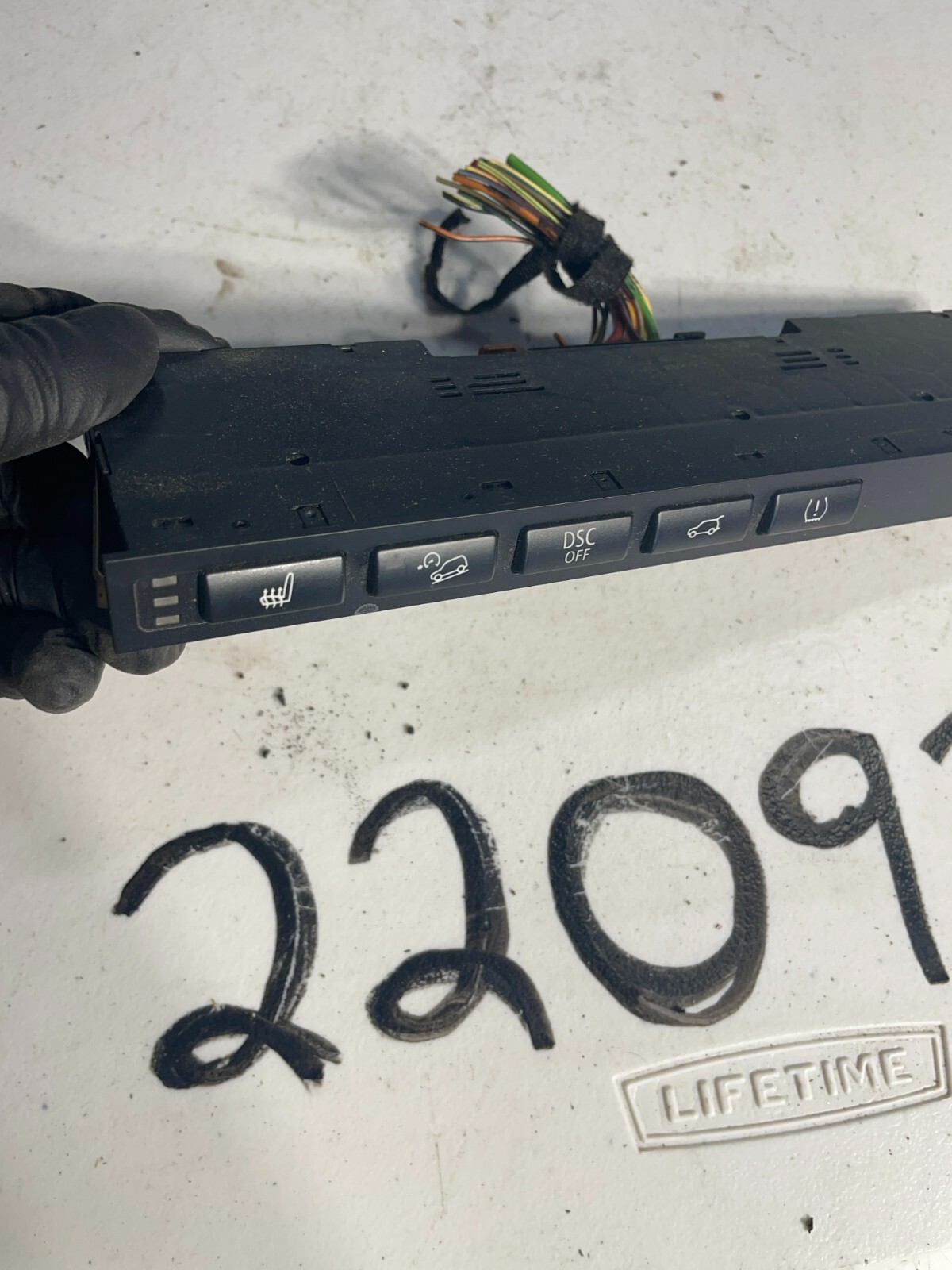 2000-2006 BMW X5 E53 FRONT CENTER DASH HEATED SEAT TAILGATE OPEN DSC SWITCH OEM - Image 3