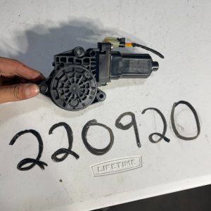 2003-2009 KIA Sorento Front Passenger Right RH Power Window Motor Genuine OEM