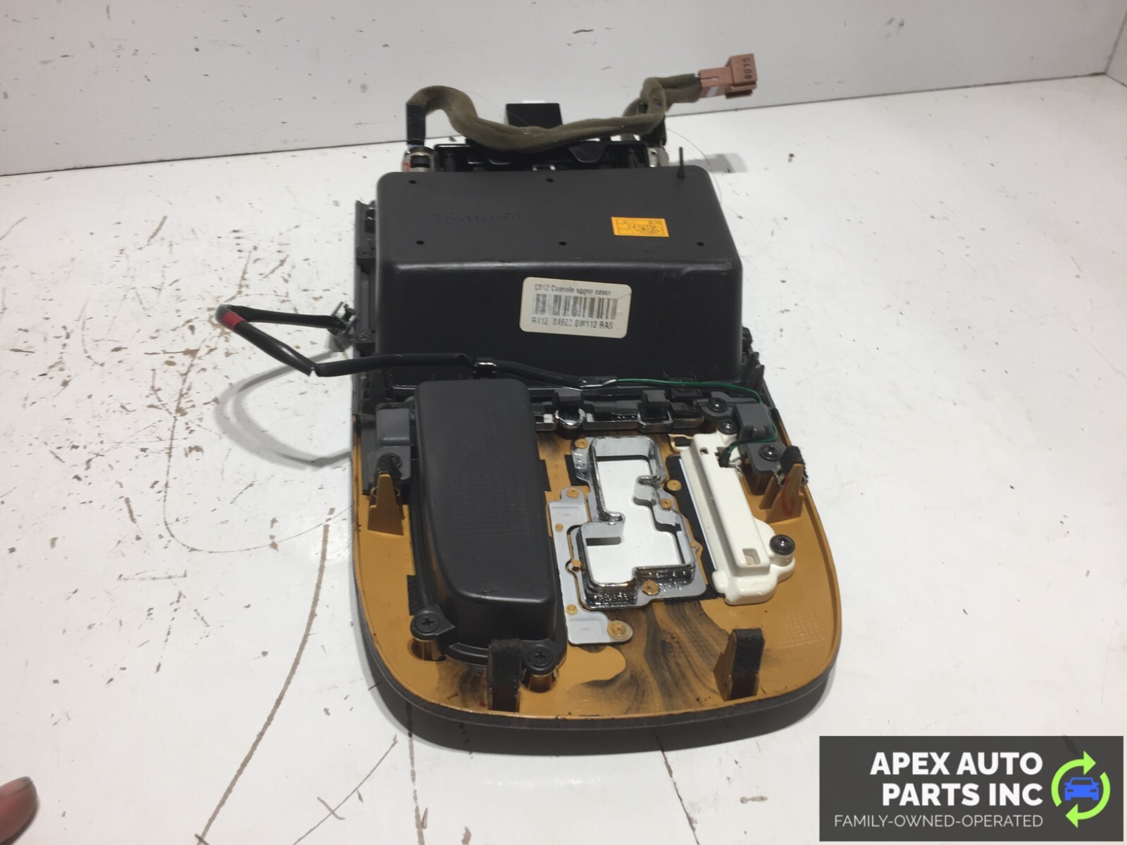 2007 - 2009 Hyundai Santa Fe Shift Floor Trim Bezel Power Outlet Heated Switch - Image 7