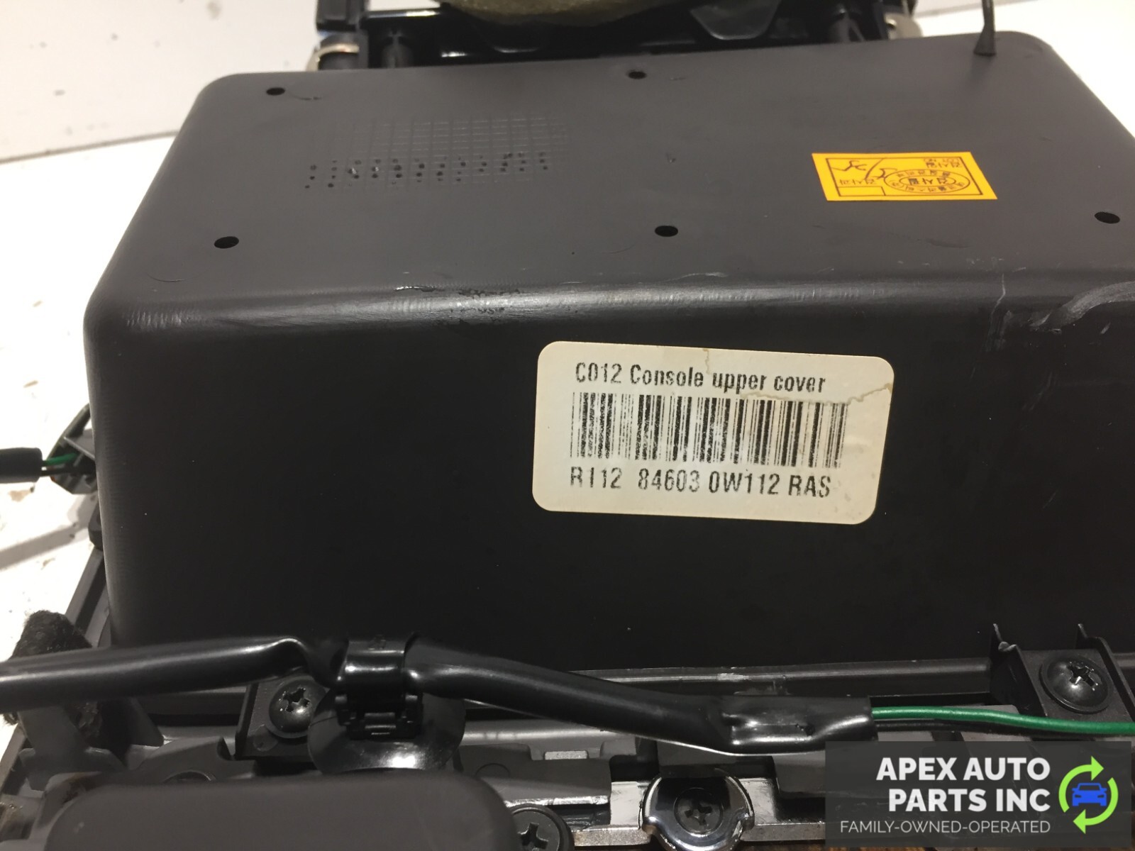 2007 - 2009 Hyundai Santa Fe Shift Floor Trim Bezel Power Outlet Heated Switch - Image 10