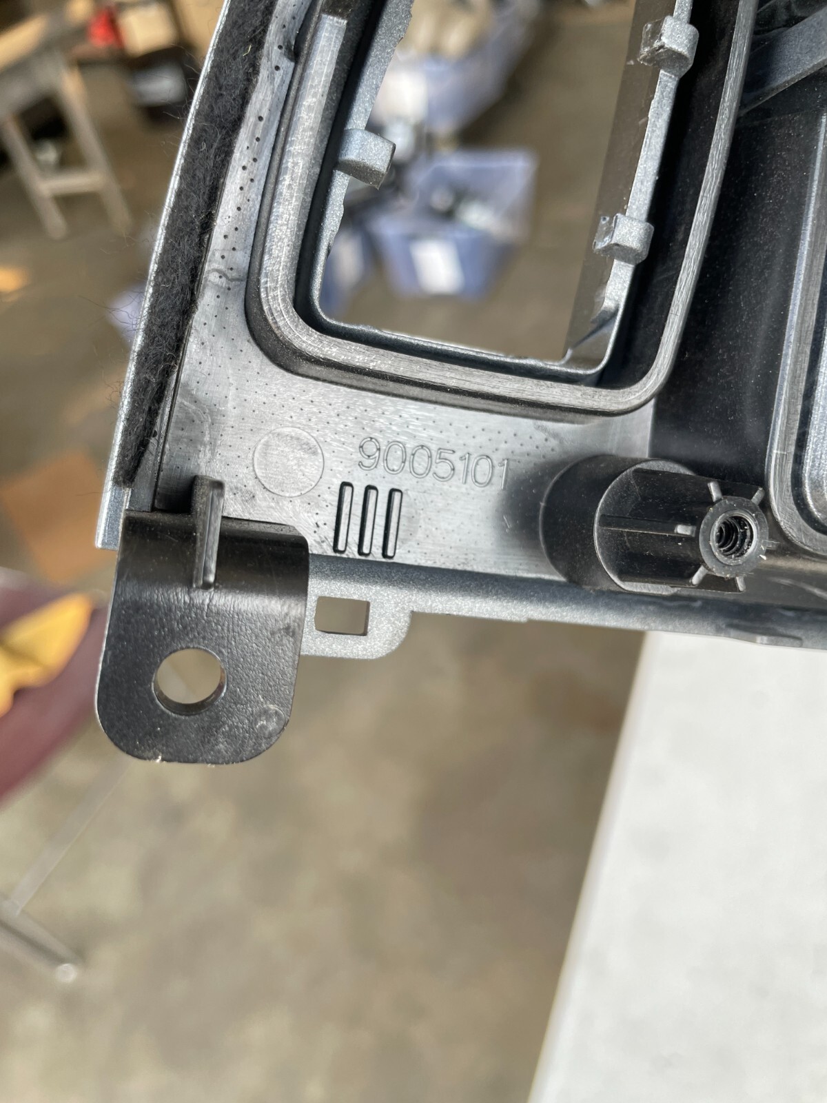 2007-2014V AUDI Q7 DASH INTRUMENT CLUSTER BEZEL 4L1 857 115 G - Image 12