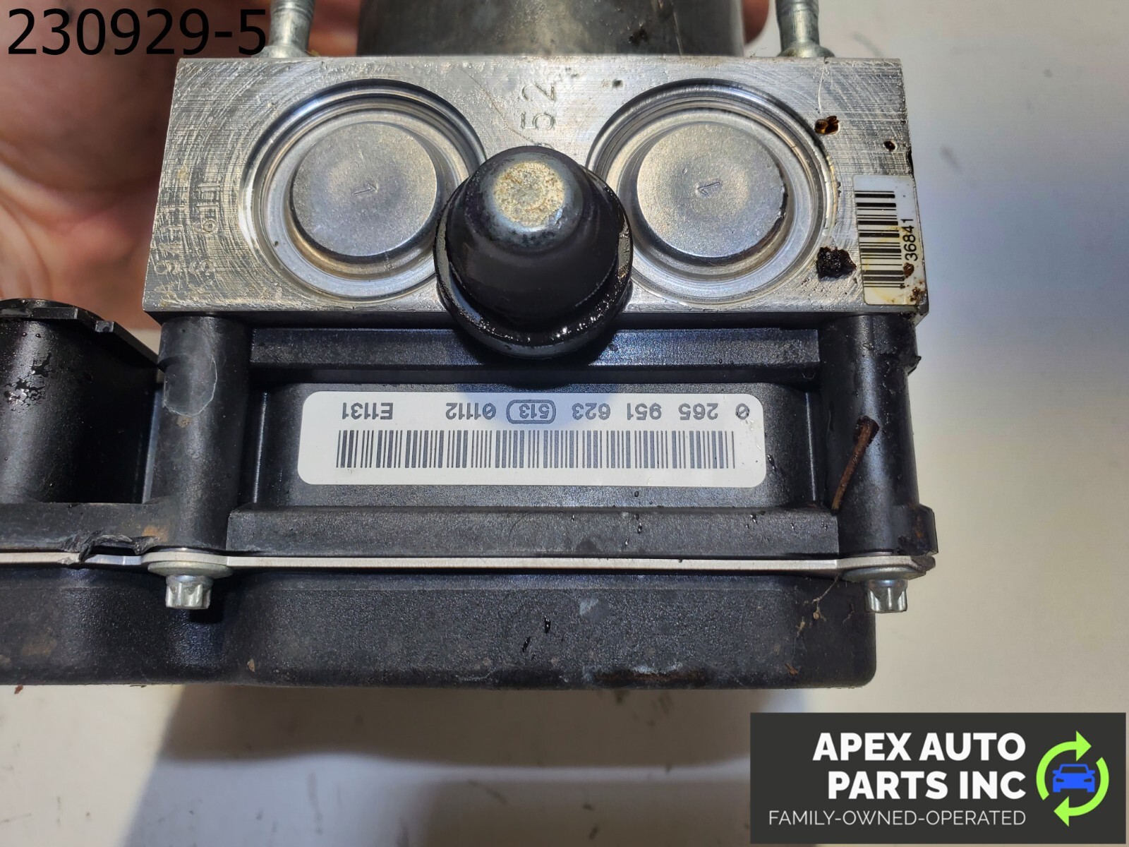 2011-2013 Infiniti G37 Abs Pump Control Module T2JUM - Image 9