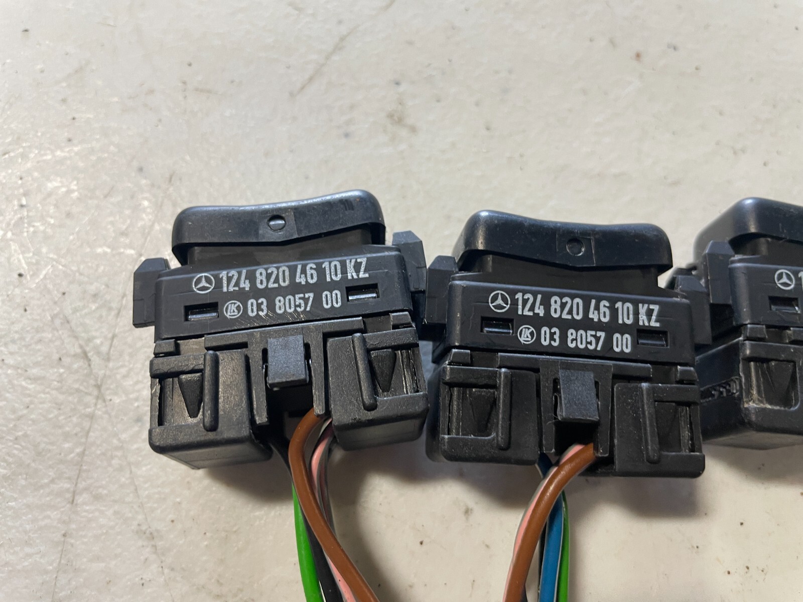 89 Mercedes W126 300SE 560SEL switch set, window switches - Image 6