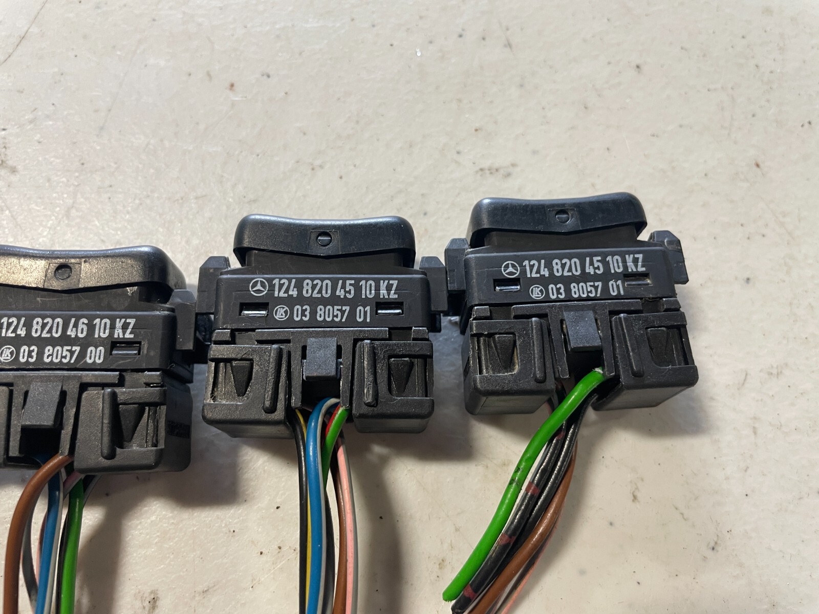 89 Mercedes W126 300SE 560SEL switch set, window switches - Image 7