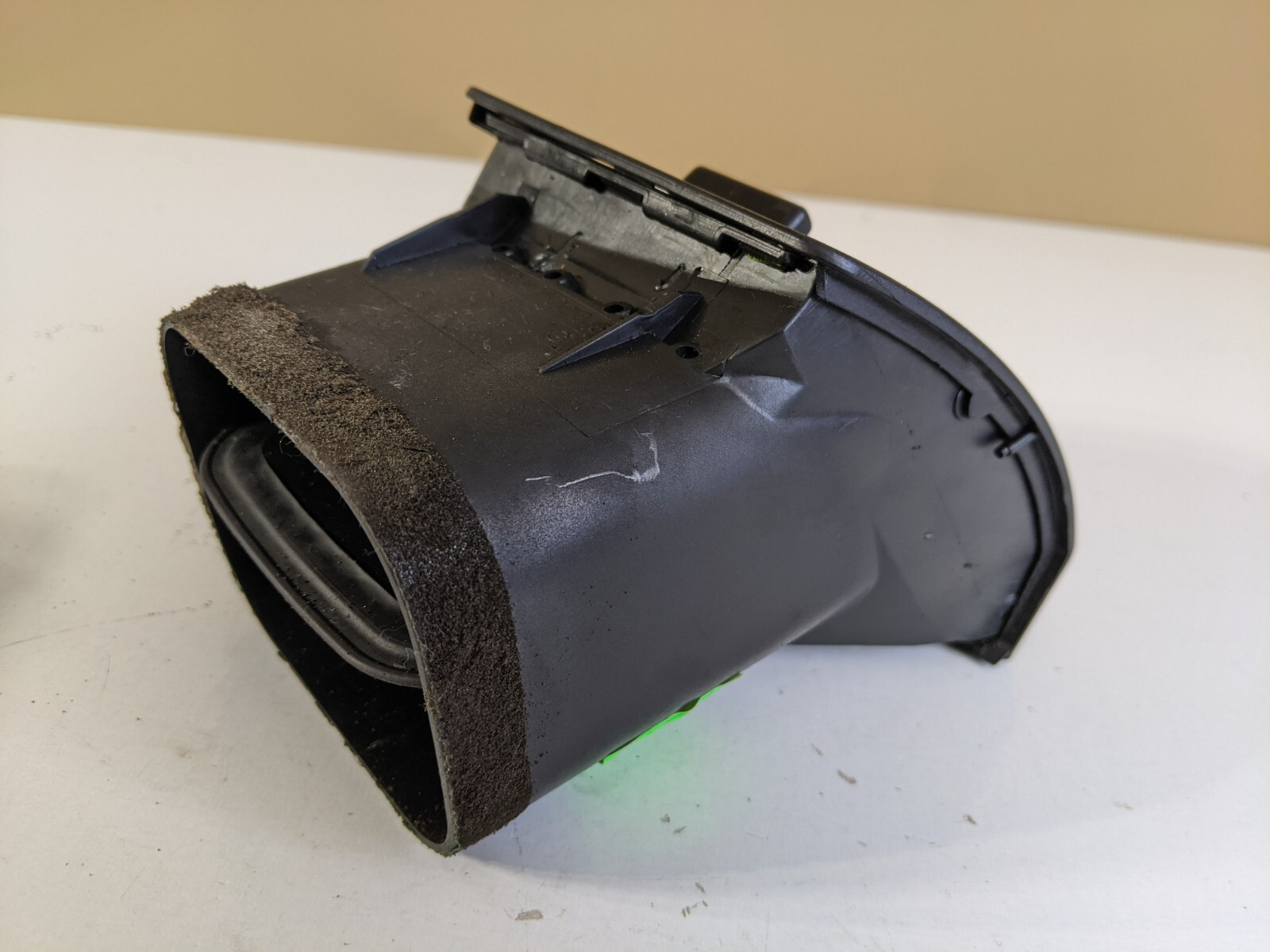 BMW 2000-2006 E53 X5 FRONT LEFT DASH BOARD A/C HEATER AIR DUAL AC VENT OEM - Image 5