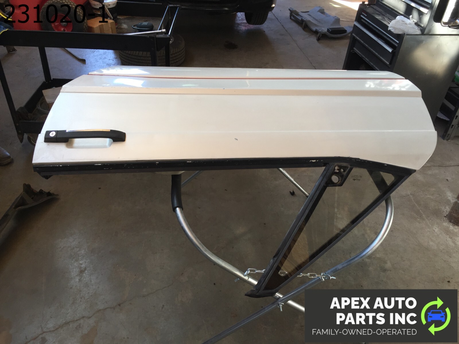 *LOCAL PICKUP* OEM 1990 Cadillac Allante FRONT LEFT DRIVER DOOR SHELL - Image 13