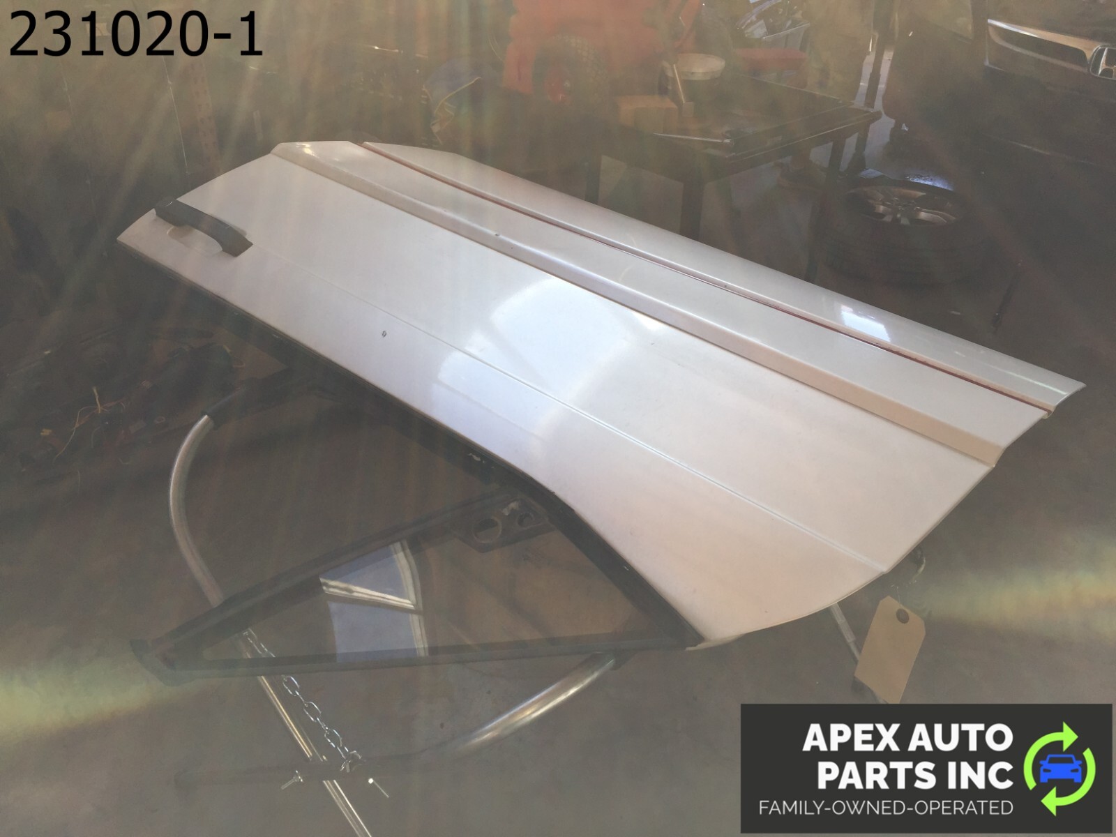 *LOCAL PICKUP* OEM 1990 Cadillac Allante FRONT LEFT DRIVER DOOR SHELL - Image 16