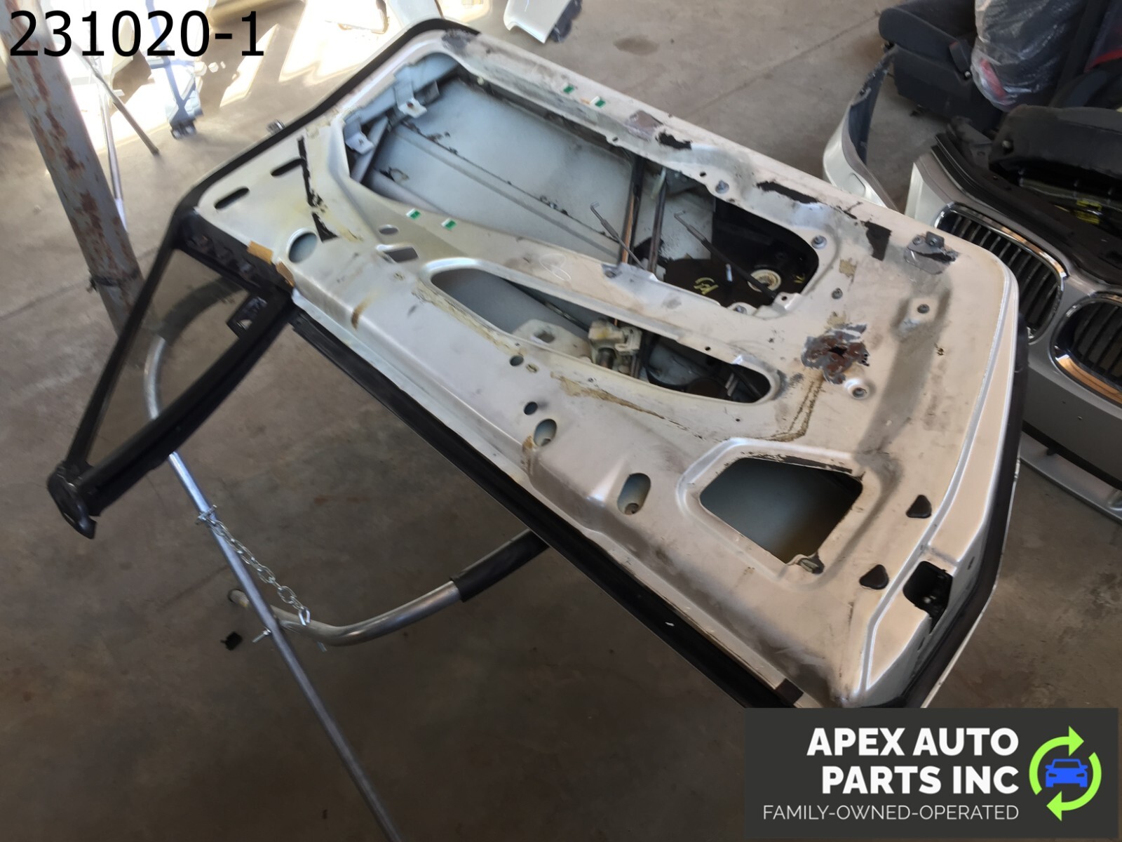 *LOCAL PICKUP* OEM 1990 Cadillac Allante FRONT LEFT DRIVER DOOR SHELL - Image 7