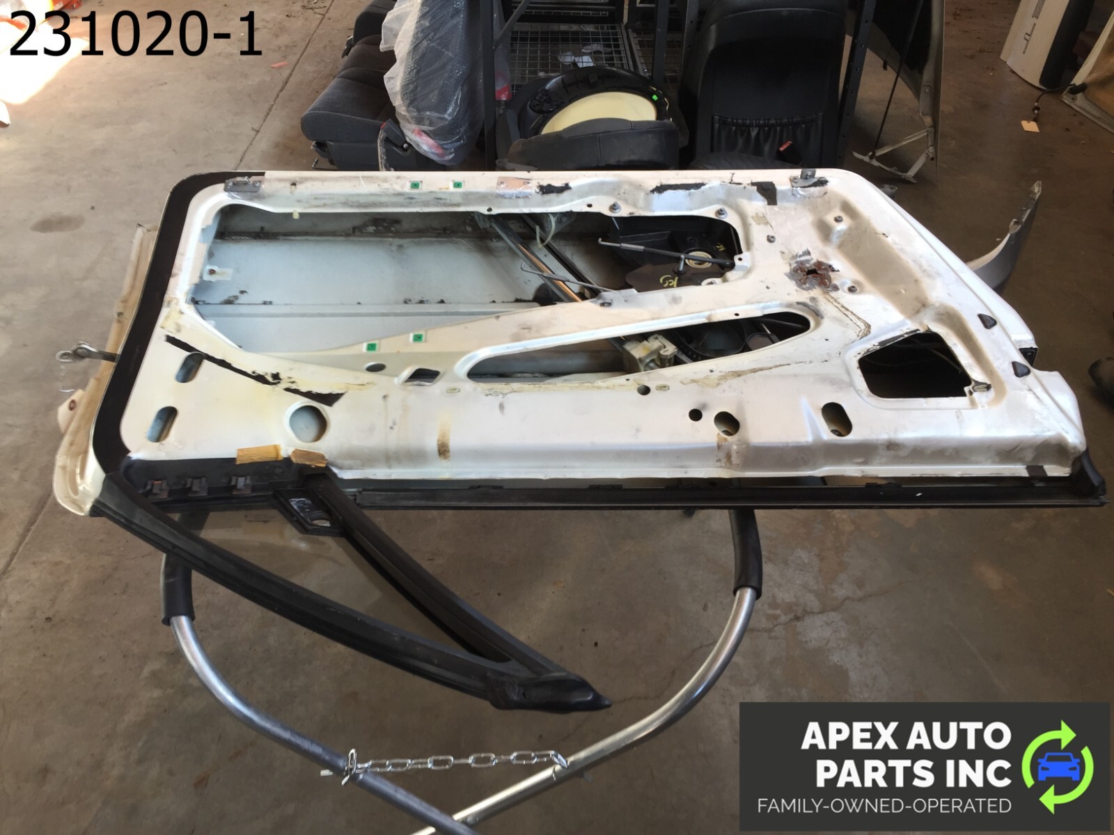*LOCAL PICKUP* OEM 1990 Cadillac Allante FRONT LEFT DRIVER DOOR SHELL - Image 8