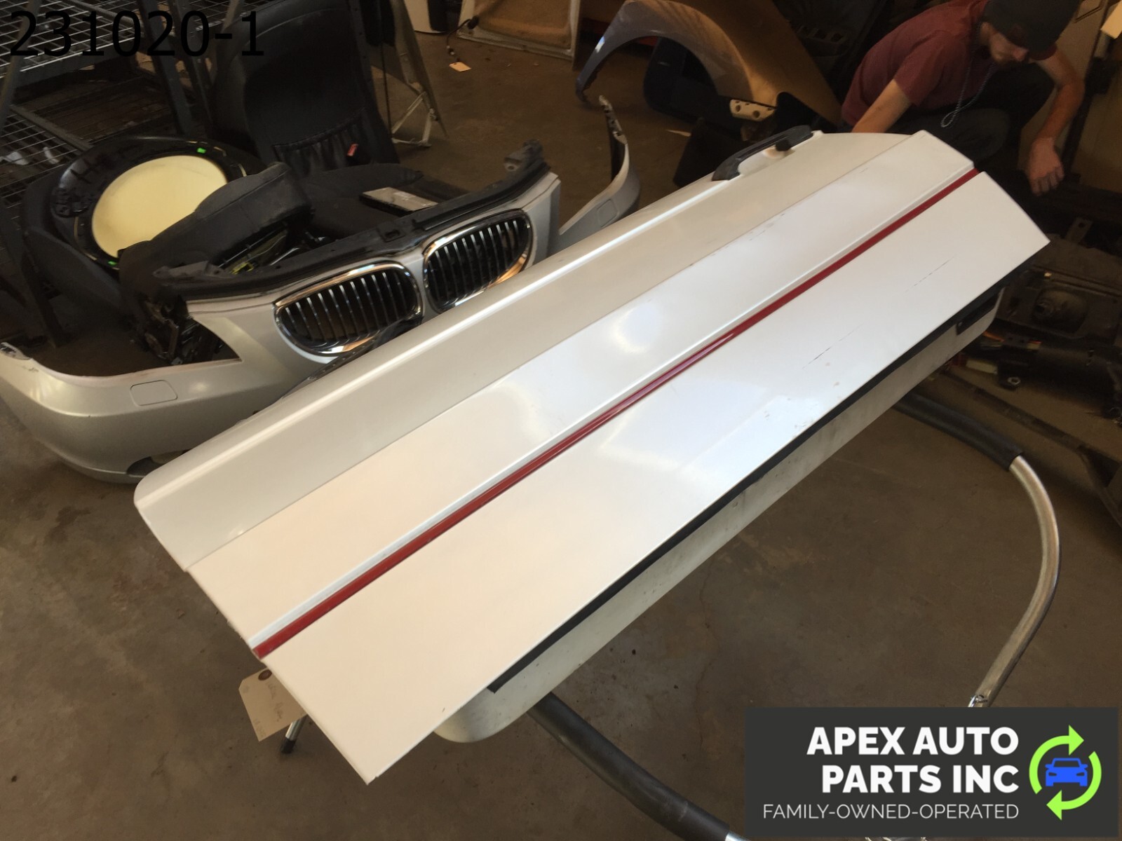 *LOCAL PICKUP* OEM 1990 Cadillac Allante FRONT LEFT DRIVER DOOR SHELL - Image 10