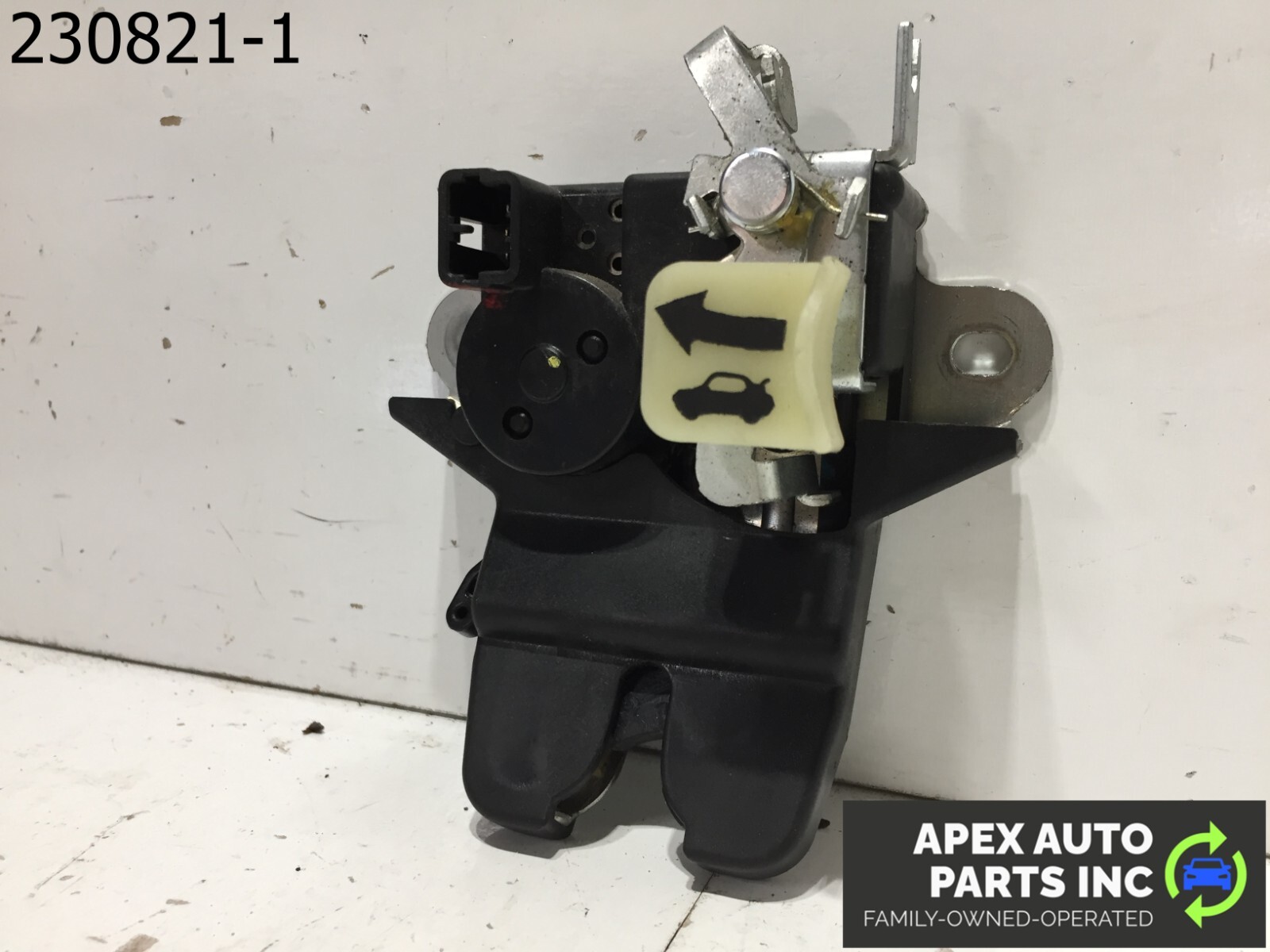 OEM 11-15 Hyundai Sonata Trunk Deck Lid Latch Lock Actuator Release Button Wire - Image 4