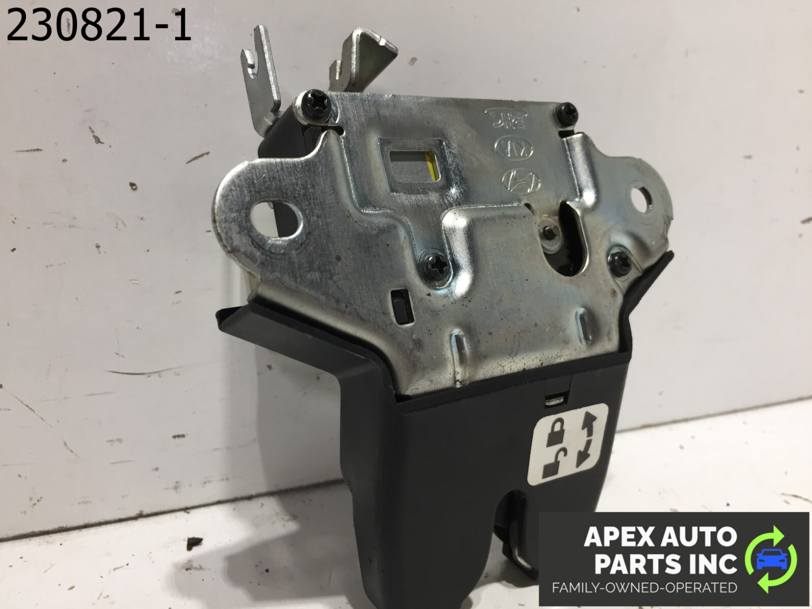 OEM 11-15 Hyundai Sonata Trunk Deck Lid Latch Lock Actuator Release Button Wire - Image 6