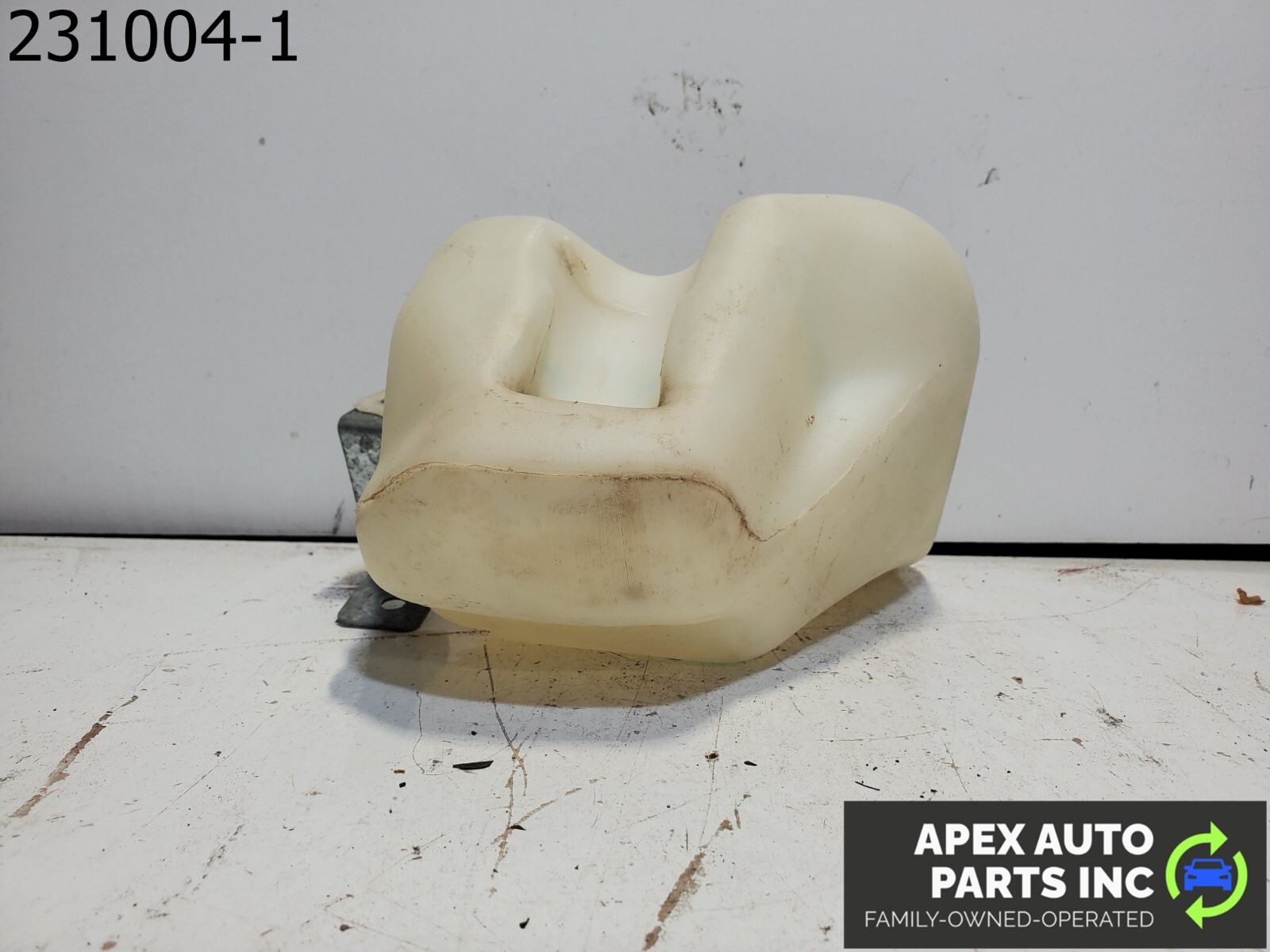 OEM 1984 Pontiac Fiero WINDSHIELD WASHER FLUID BOTTLE RESERVOIR 22039456