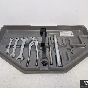 OEM 1989-1996 BMW 525i 2.5L tool kit