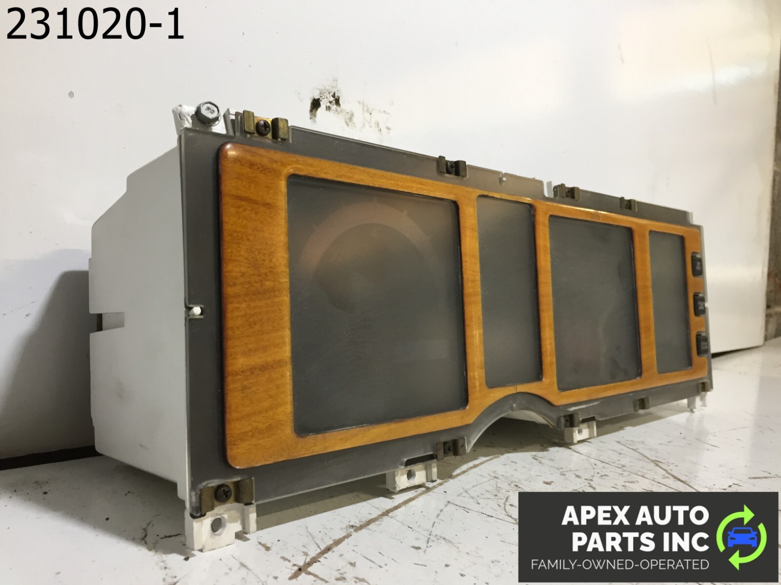 OEM 1990 Cadillac Allante Digital Instrument Cluster - Image 3