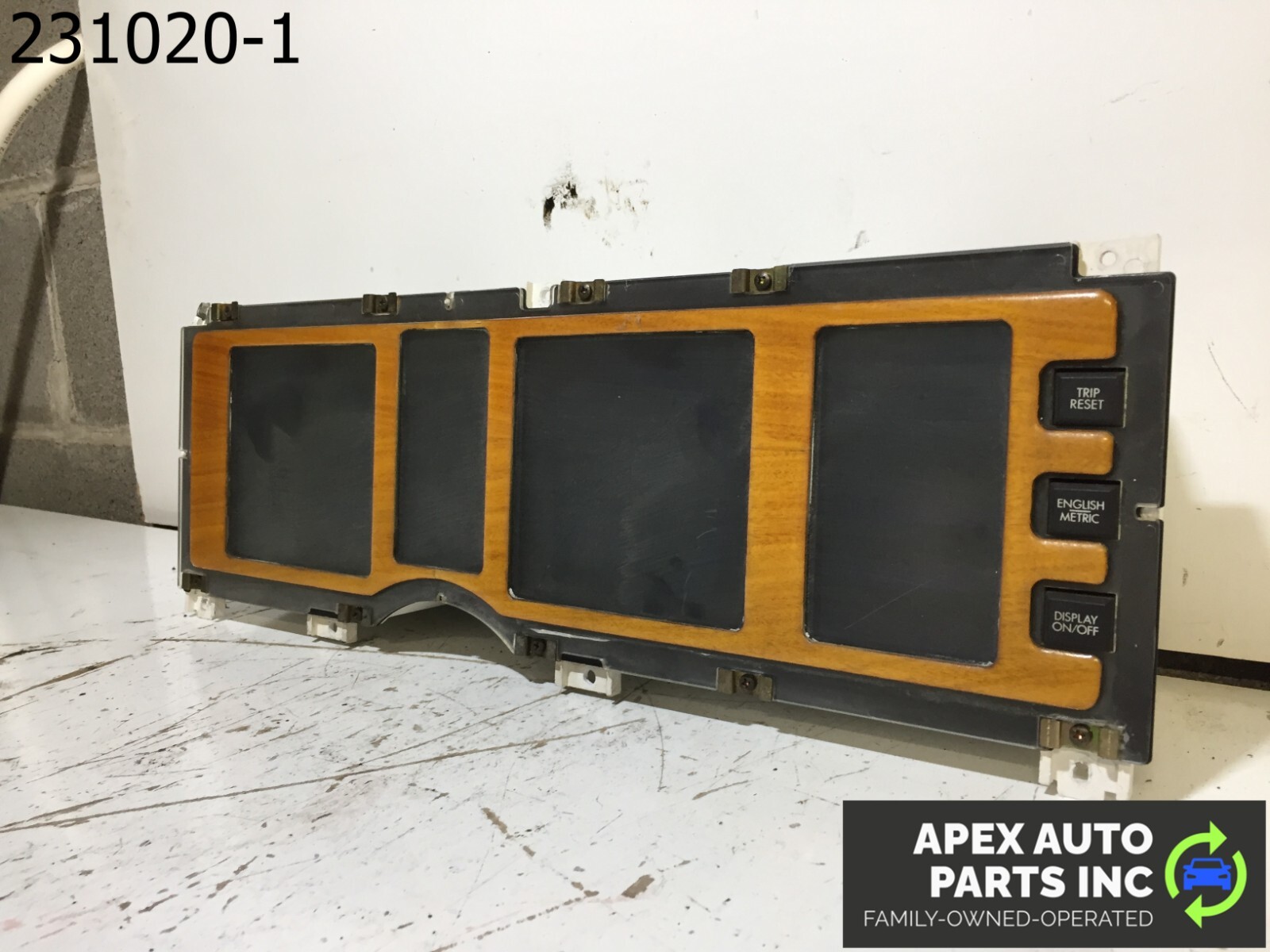 OEM 1990 Cadillac Allante Digital Instrument Cluster - Image 4