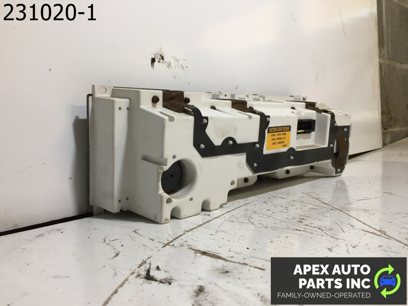 OEM 1990 Cadillac Allante Digital Instrument Cluster - Image 7