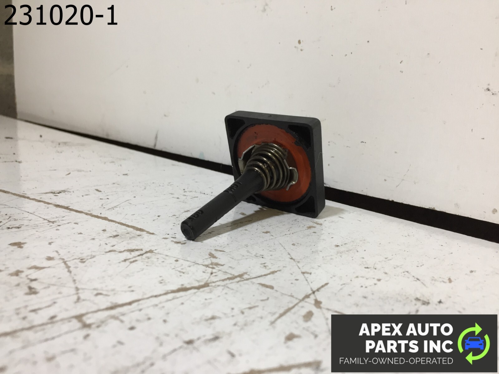 OEM 1990 Cadillac Allante Power Steering Reservoir Filler Cover - Image 7