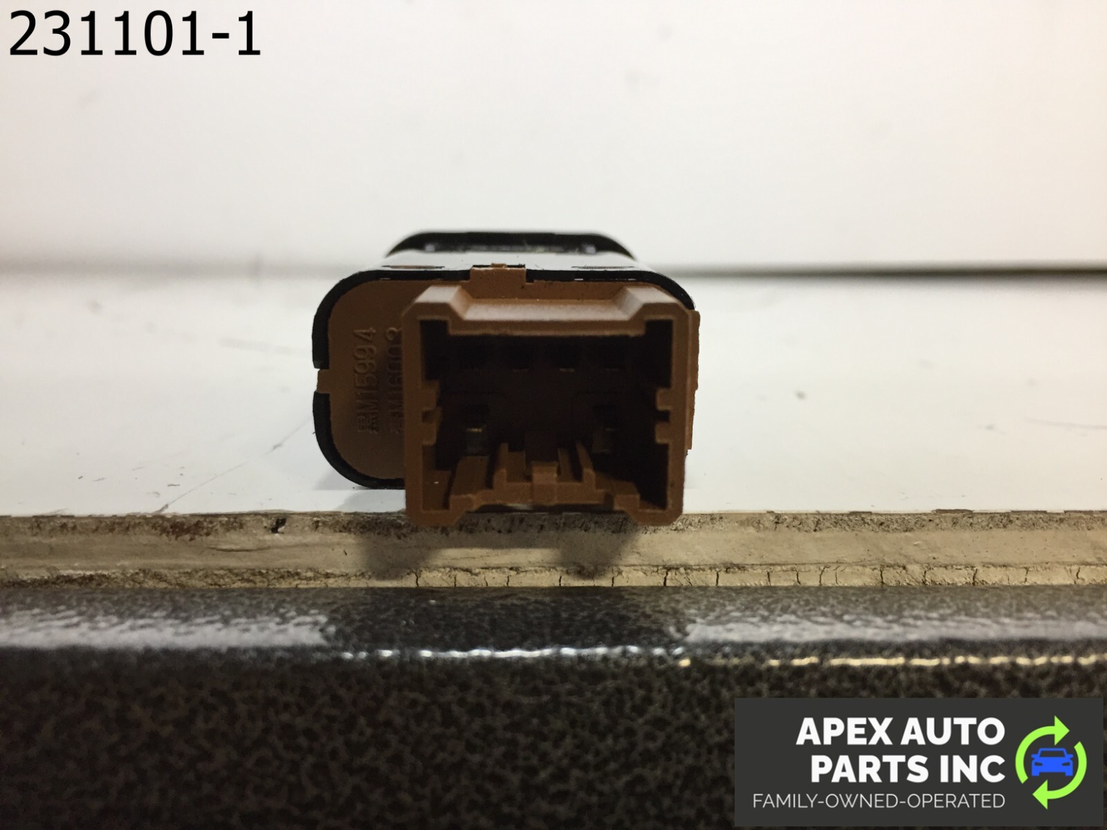 OEM 1999 Acura RL Dash Right Side Heated Seat Control Switch M15994 - Image 8