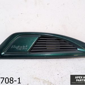 OEM 2001-2003 Toyota Prius 1.5L Quarter Panel Air Vent Grille
