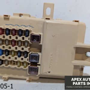 OEM 2001-2004 Toyota Sequoia Interior Cabin Instrument Fuse Relay Junction Box