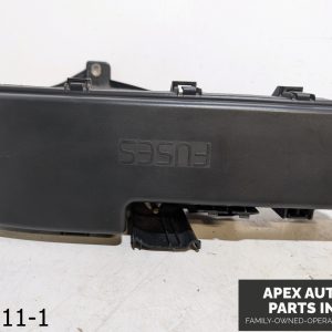OEM 2001-2004 Volvo XC70 2.4L Fuse Box Engine