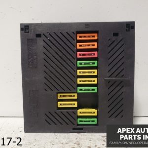 OEM 2001-2005 BMW 745i 4.4L POWER DISTRIBUTOR CONTROL FUSE BOX