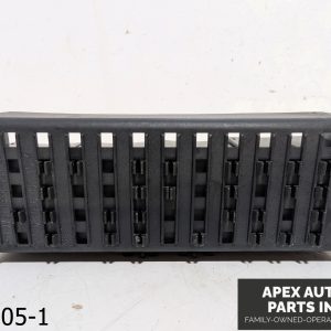 OEM 2002-2005 BMW 745I 4.4L Fuse Relay Box Electrical Junction Control Unit