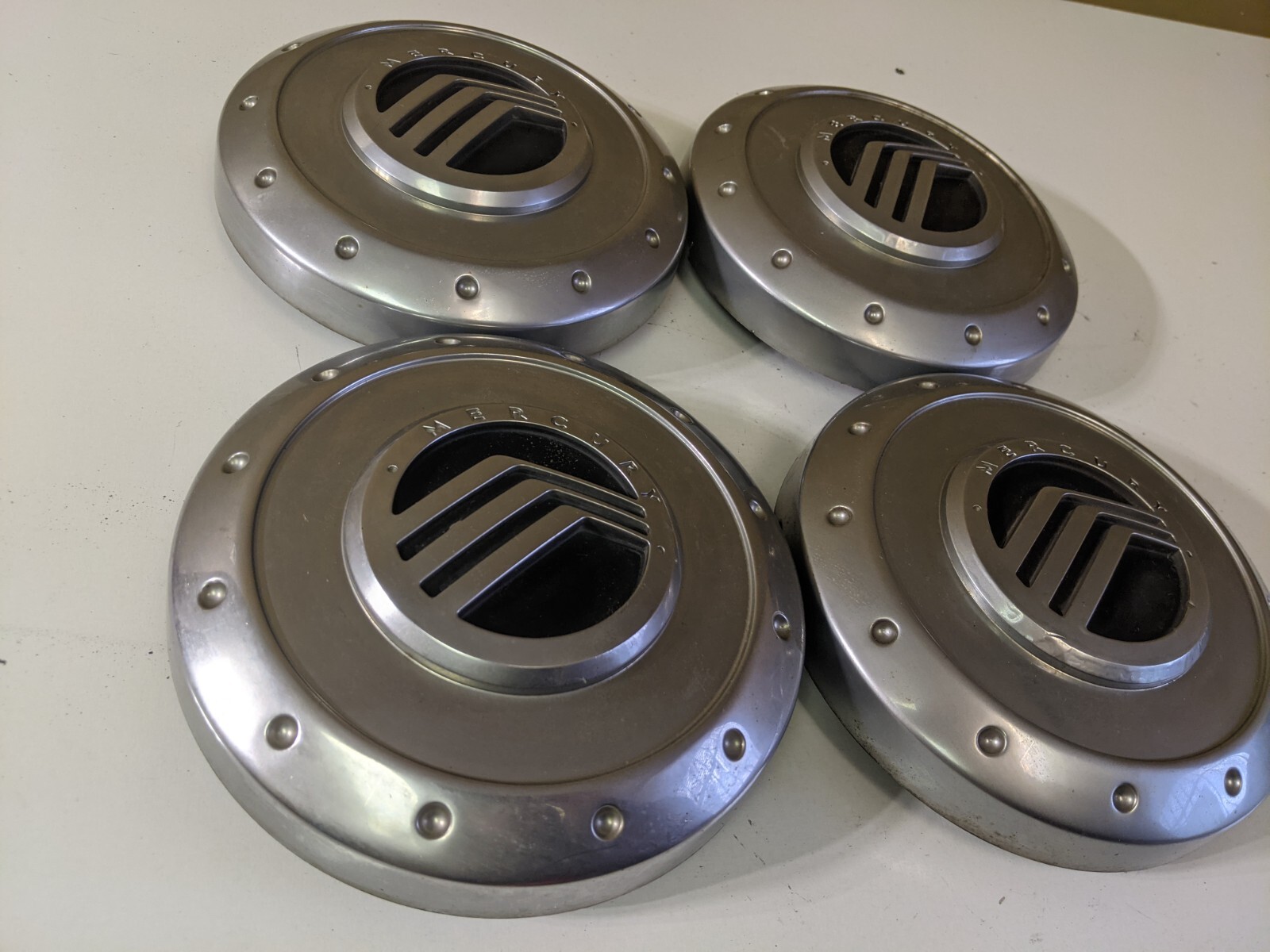 OEM 2002-2005 Mercury Mountaineer # 3456 / 3457 Aluminum Wheel Center Caps SET/4 - Image 4